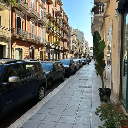 Portrait Luxury Loft Apartament Bari