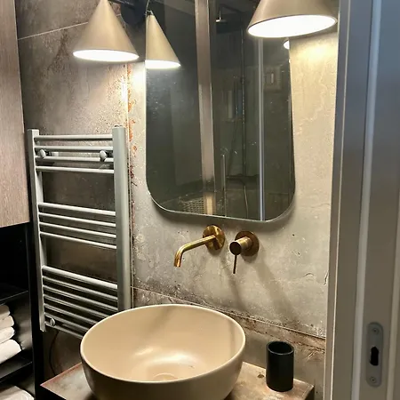 Portrait Luxury Loft Apartman Bari