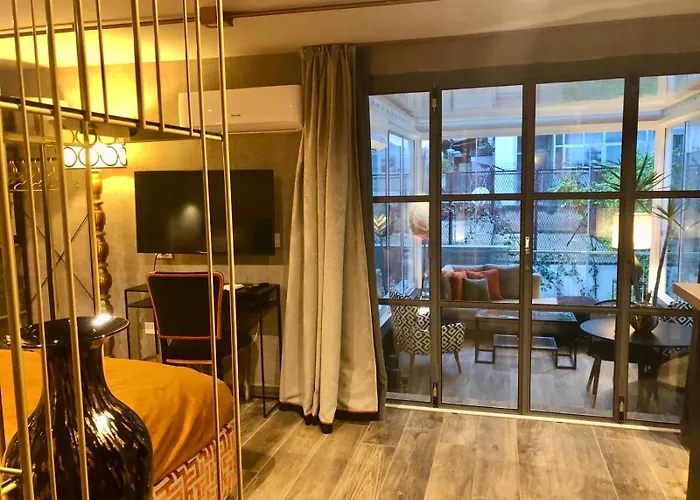 Portrait Luxury Loft Апартаменты Бари